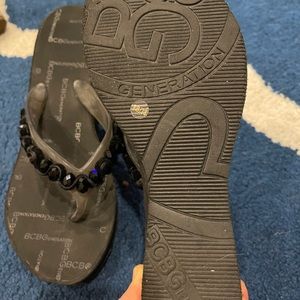 BCBG platform flip flops